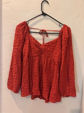 Women’s long sleeve blouse